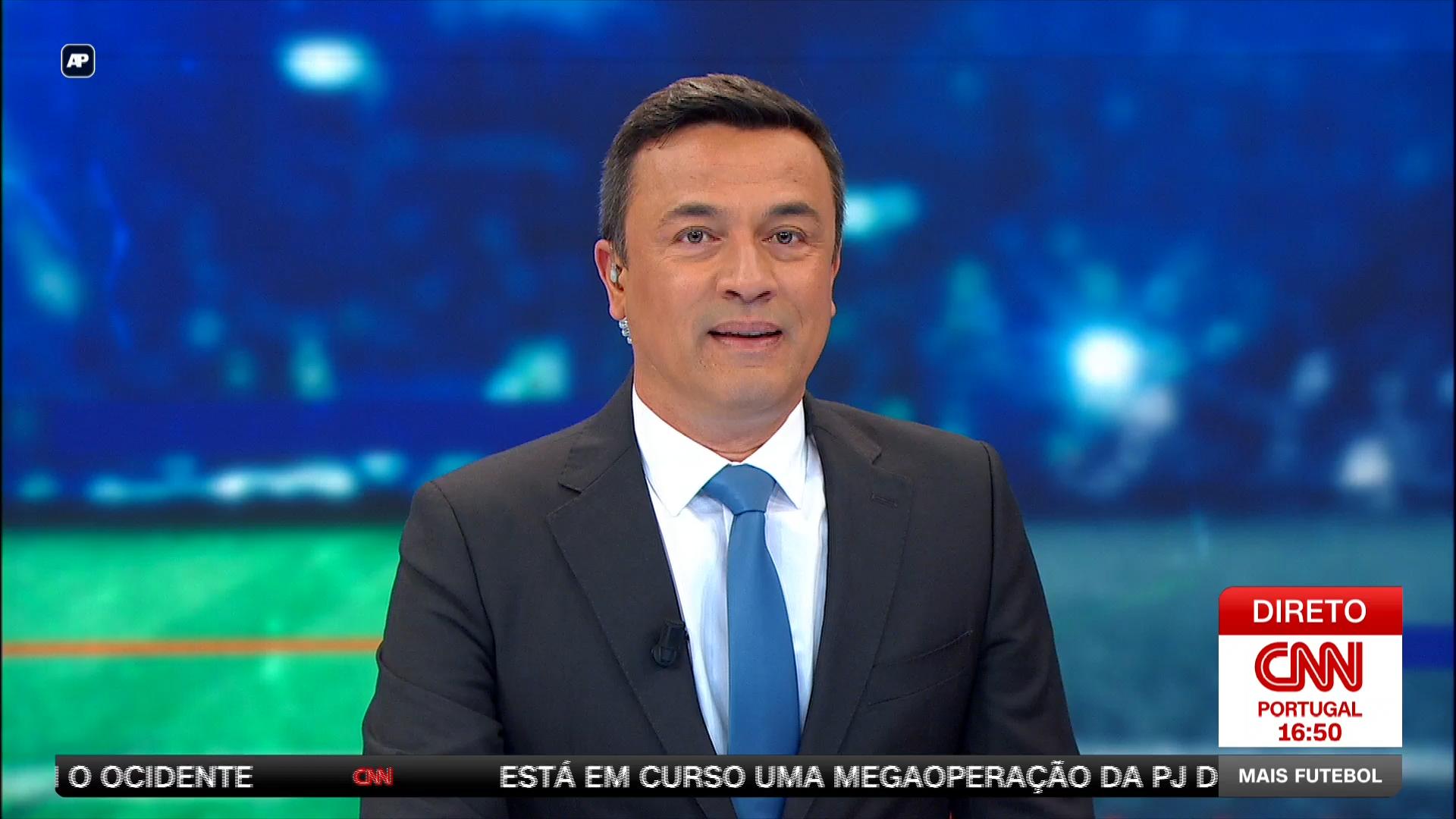 thumbnail CNN Mais Futebol - André Villas-Boas deixa apelo à SAD do FC Porto