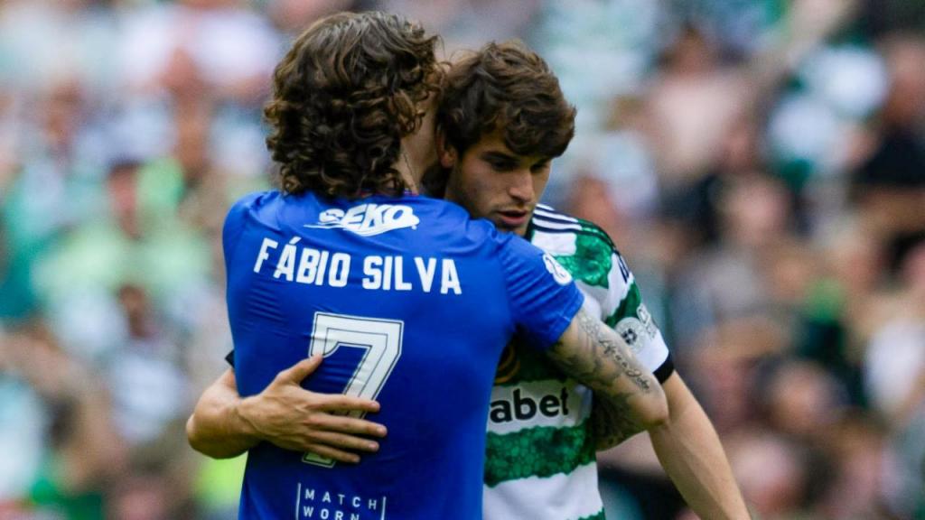 Paulo Bernardo e Fábio Silva no Celtic-Rangers (Photo by Craig Foy/SNS Group via Getty Images)