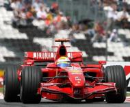 Felipe Massa (Ferrari) em Magny Cours (Foto EPA/Carmen Jaspersen)