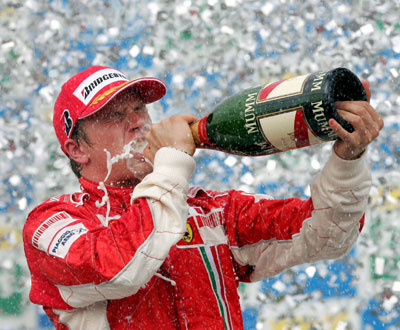 Kimi Raikkonen campeão do Mundo em Interlagos