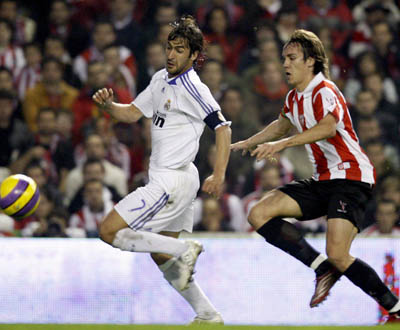 Real Madrid vence em Bilbao (foto EPA/Luis Tejido)