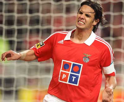 Nuno Gomes no Benfica-Leixoes (Andre Kosters/EPA)