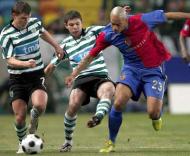 Izmailov, Grimi e Eduardo no Sporting-Basileia